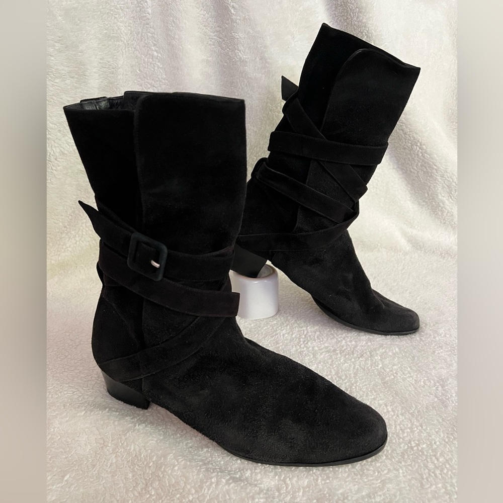 Yves Saint Laurent | Black Leather Boots